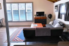 Binnekill Views- Cozy Apt over looking the Binnekill stream - Image 3