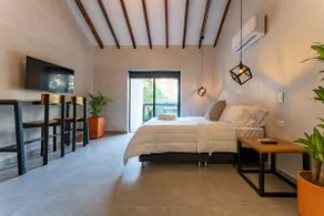 Nature, Views, 200Mb WiFi, Poblado, Pool, AC Suite - Image 2