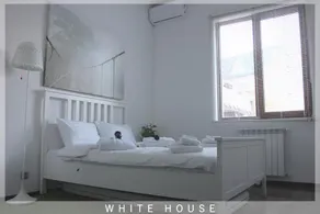 White House - Image 5
