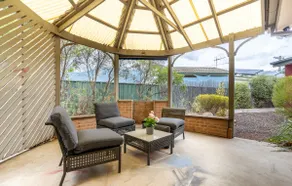 4BR 2BA House Nestled in a Quiet Spot in Dickson - Image 4