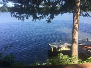 Comfortable lakeview living space. A Fairmont gem. - Image 2