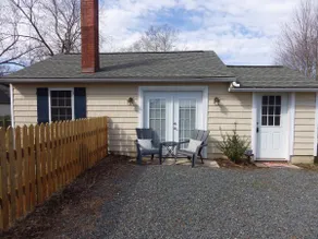 Bonfield Bungalow - Image 2