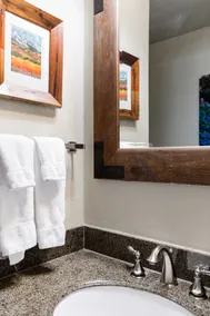 Romantic Lake Dillon Condominium with Bike Trail Access - Image 5