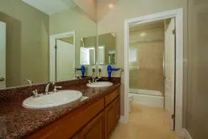One bedroom Guest Home- Private Entrance, Near LAX - Image 3