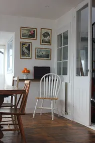 Unique train carriage house by the sea - Image 4