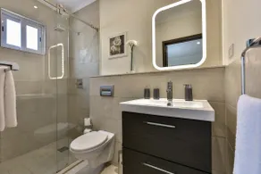 Luxurious Brand New Townhouse at Eagle Beach Aruba - Image 2