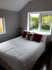 Hillside cottage - Image 5