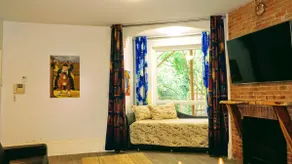 Summer extended tourist stays 5 Star neighbourhood - Image 3