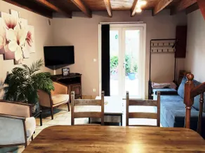 House near beach, sunny terrace + bikes - Image 2