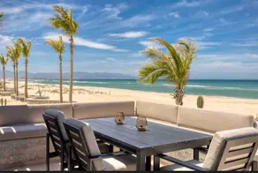 New Contemporary Beachfront Home near Four Seasons - Image 5
