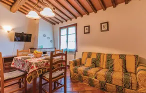Apartment in an old Tuscan farmhouse - Image 3