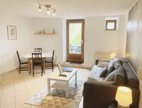 T3 Duplex - Quiet - Terrace & Garden - Pros WIFI - Image 2
