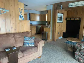 Beautiful 2 bedroom lake home w/200’ of shoreline. - Image 4