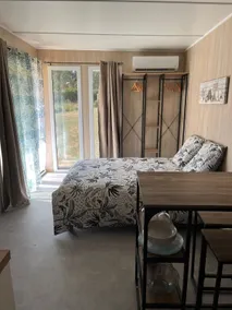 Cozy wooden chalet with shared pool - Image 3