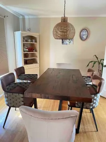 Large Bright 2 Bedroom w L Deck & One Free Parking - Image 3