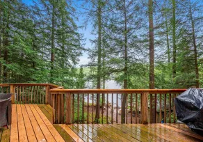 Wren Lake Cottage - Image 3