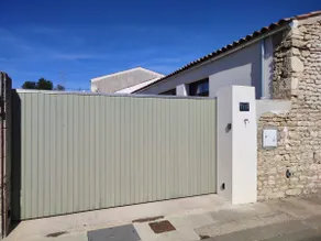 The Workshop – Small house in the heart of the village - Image 5