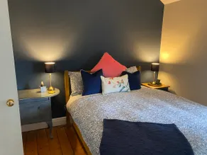 Pretty Victorian Townhouse - Image 2