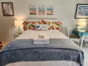 *Marvelous Studio on Botanic 5 acre Onomea Estate - Image 2