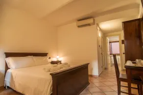 Guest House - Alla Rocca 34 - Image 2