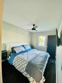 *Adorable Luxury Suite! w/private entrance - Image 3