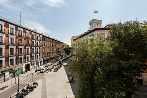 Stunning Urban Apt. Historic District - Sol - Image 3