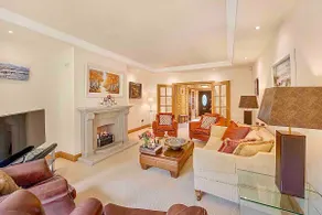 'The Willows' A Charming home on Dollarbeg Castle Estate - Image 2