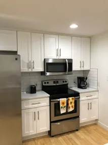 Cozy One Level Ranch- 5 mins to DT & DPAC - Image 5