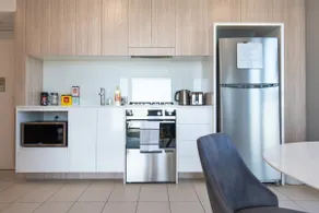 Riverside Apartment with King Bed, Parking & Pool - Image 5