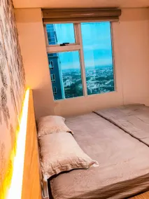 Cozy Minimalist Podomoro Apartment Tower Liberty - Image 5