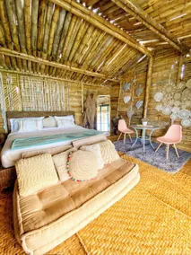 Artisanal & Comfortable Luxury Silo Cabin - Image 2