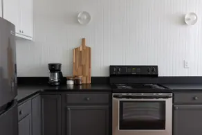 Uptown Scandi Bungalow - King Beds - Image 4