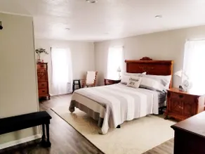 Eleanor's Farmhouse - Image 5