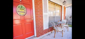 Extended Stay Haven-Big Car Port Parking - Image 2