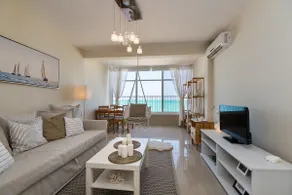 luminous sea - New Holiday Beach Apartment - Image 3