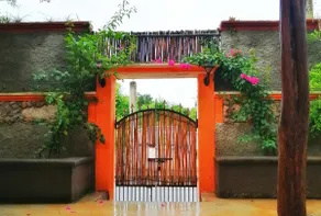 La Casita · Pool and garden on the Ruta Puuc - Image 2