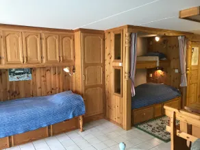 Private accommodation in a solid environment - Image 4