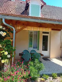 Charming village house - Image 2