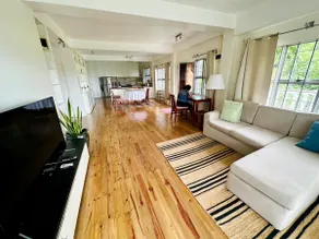 Peaceful 3BR Apartment with Mountain Views & Wi-Fi - Image 3