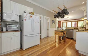Immaculate Elegant House Downtown NW - Image 2