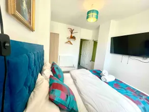 House for 10 people with parking,City Centre - Image 3