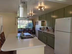Blankenship Farmhouse - Image 4