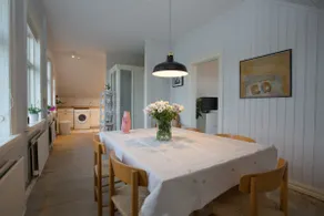 Wonderful apartment by the sea in Reykjavík area - Image 3