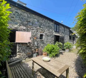 Charming rural Barn Conversion on Dartmoor - Image 2