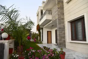 Utsav-Secured, petfriendly homestay wid breakfast. - Image 3