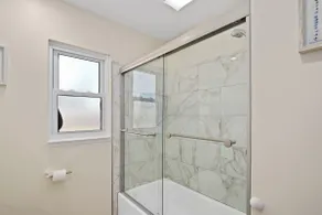 Secluded & Cozy 3B/1Bth w GreatA to Airport - Image 2