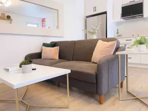 Casa Bella | Unit A - Image 3
