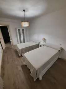 A spacious and bright apartment. - Image 3