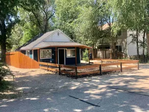 The Cozy Cottage-Greenbelt, downtown & frwy. Close - Image 2