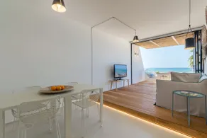 Medea, appartamento a soli 20 m dalla spiaggia - Image 4